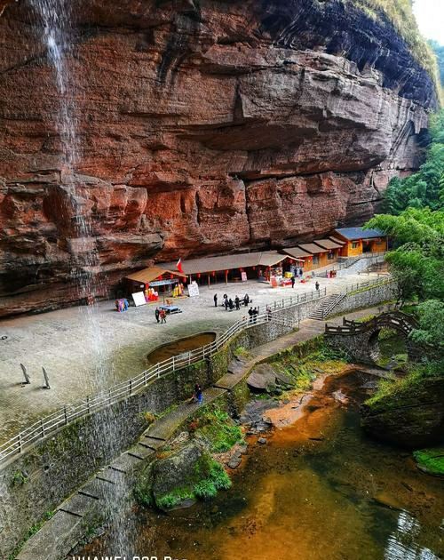 罗汉岩风景区