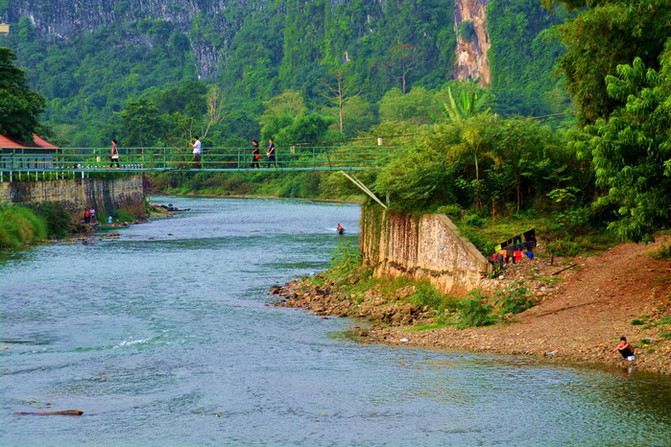 去人间仙境老挝,万荣旅游.