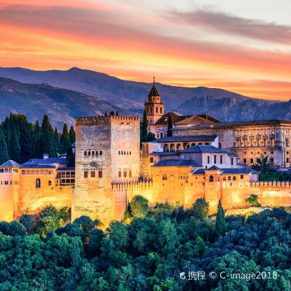 西班牙阿尔罕布拉宫+格拉纳达一日游|含预约门票+专业导游讲解 西班牙阿尔罕布拉宫+格拉纳达一日游|含预约门票+专业导游讲解