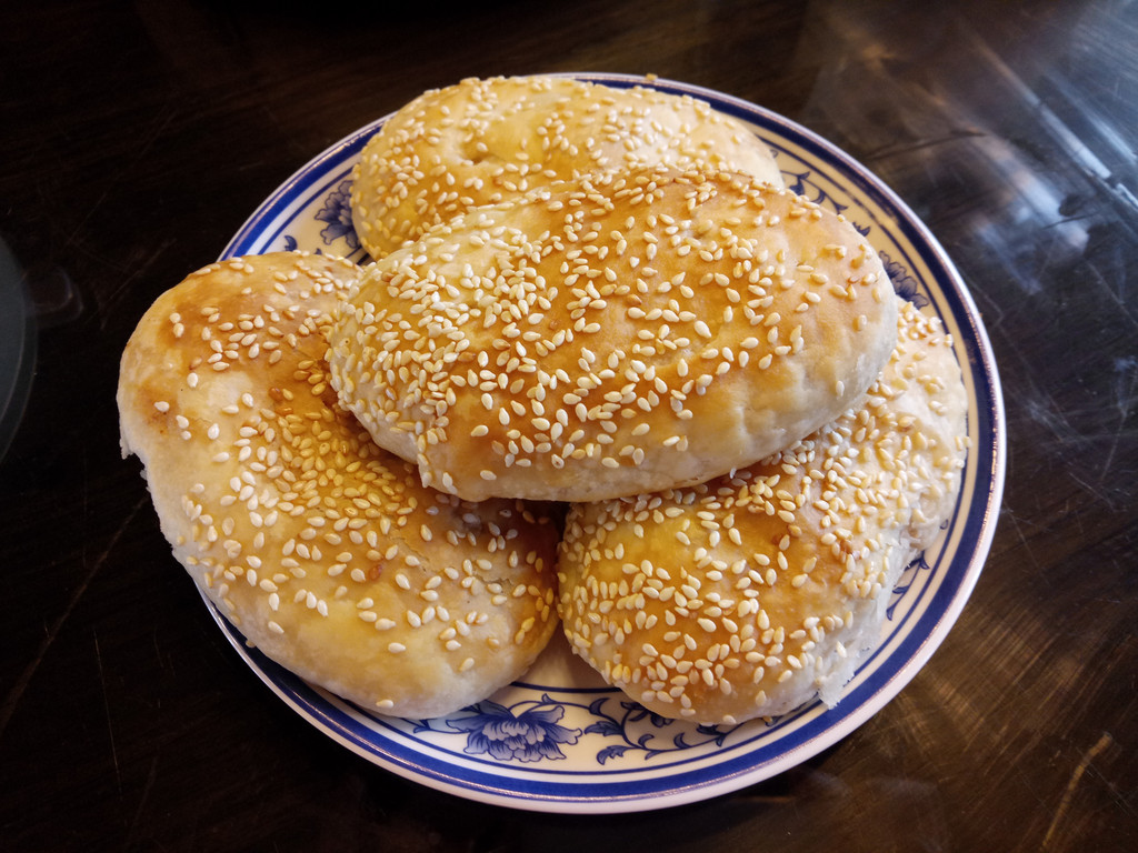 惠山油酥饼.