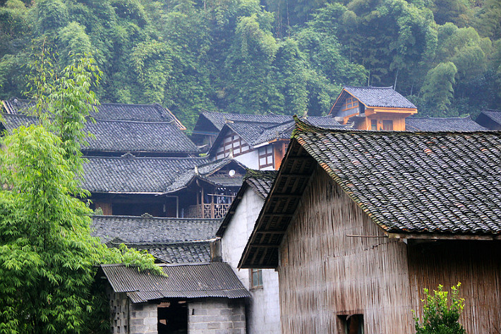 德夯苗寨
