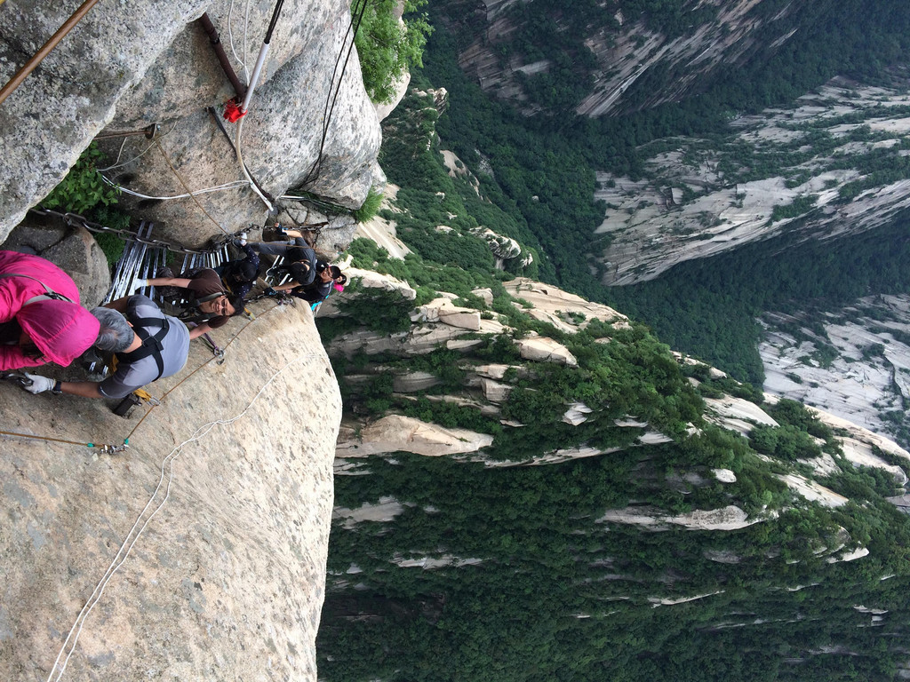 华山长空栈道_鹞子翻身_华山天梯-圈子花园图片