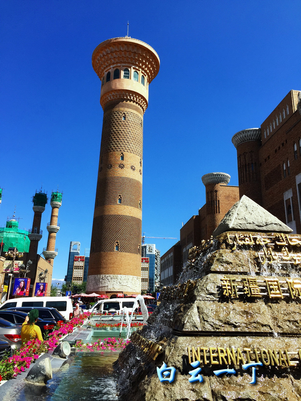 北疆环游15日,乌鲁木齐 喀纳斯 克拉玛依 魔鬼城 八卦城 赛里木湖