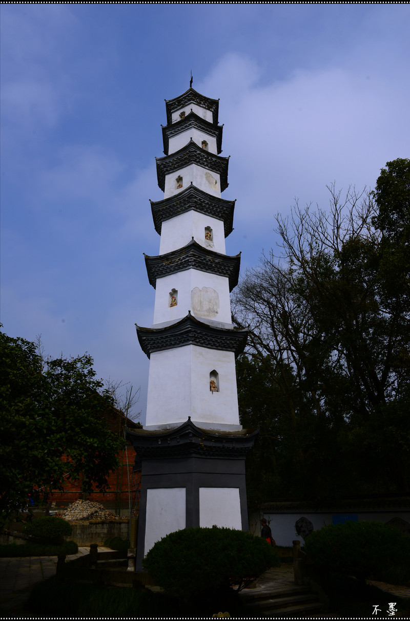 桐君山