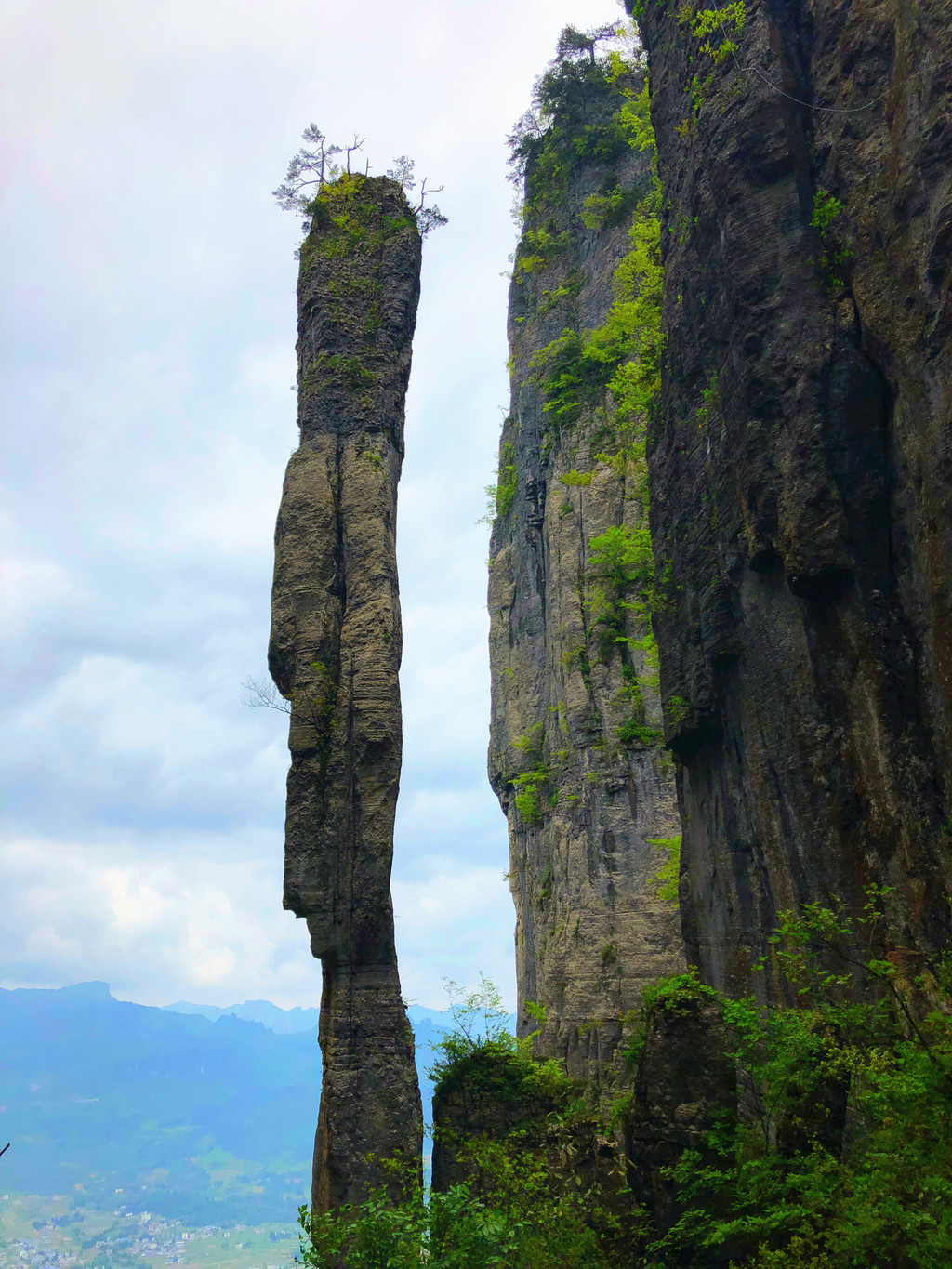 跟我去恩施,大峡谷里遛个弯,清江河上吹吹风