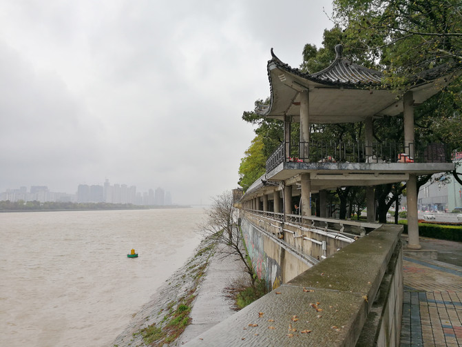 春季自驾游15:湘江--长沙风光带及黄兴南路游戏最囧步行3大全灯泡攻略图片