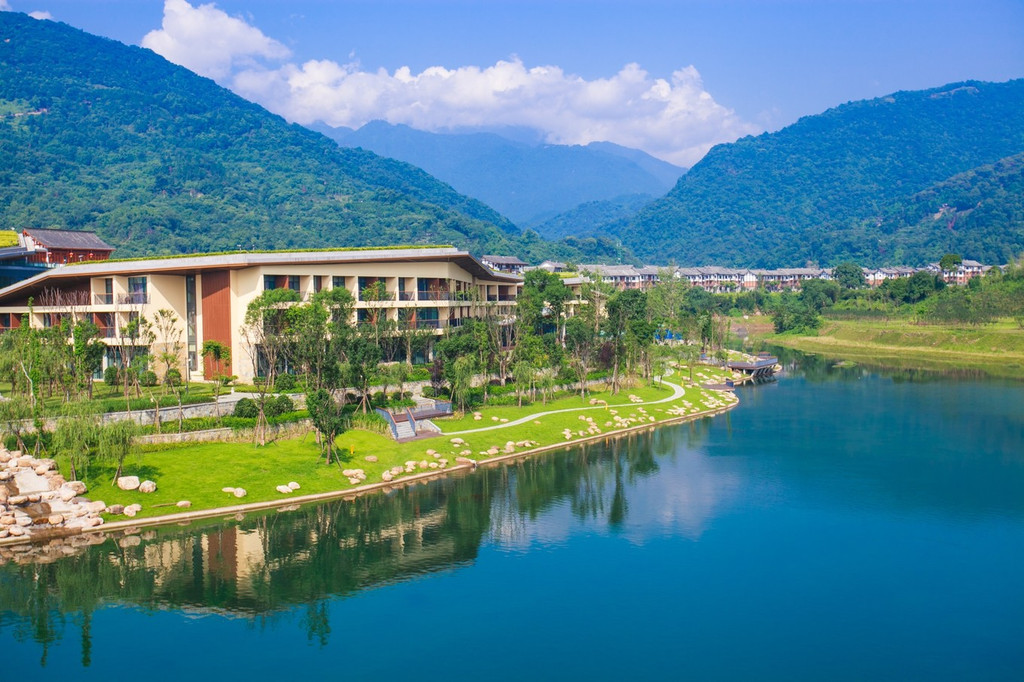 首发#【不一样的峨眉山】夏天,我们去峨眉上天下水