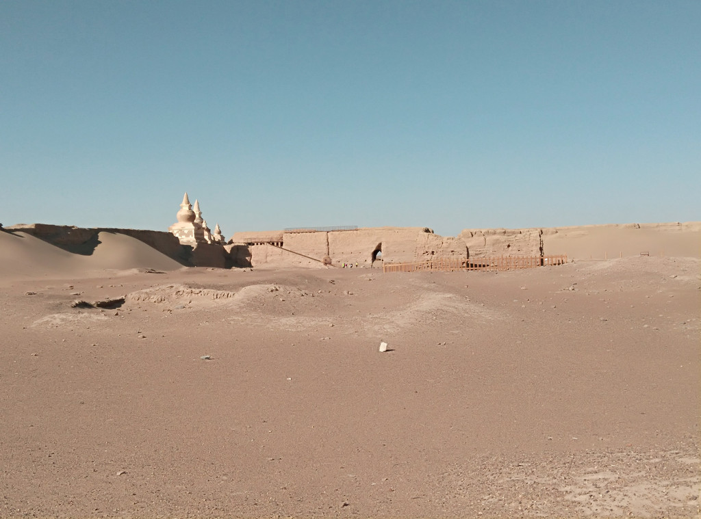 漠西漠北要塞处,西夏王朝黑水城