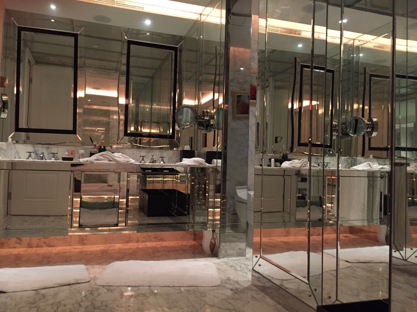 【携程攻略】澳门贻贻洋酒公司,澳门贻贻洋酒