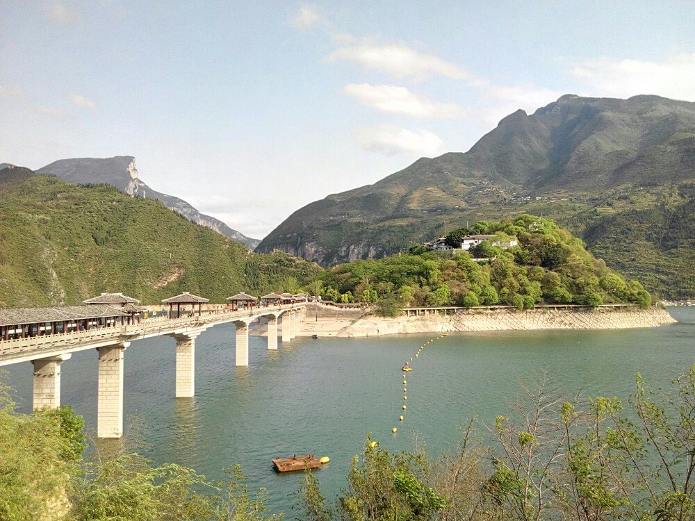 清明游奉节