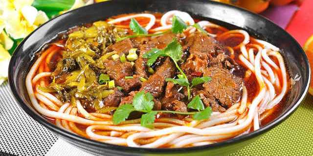 鑫花溪牛肉粉(乐购店)