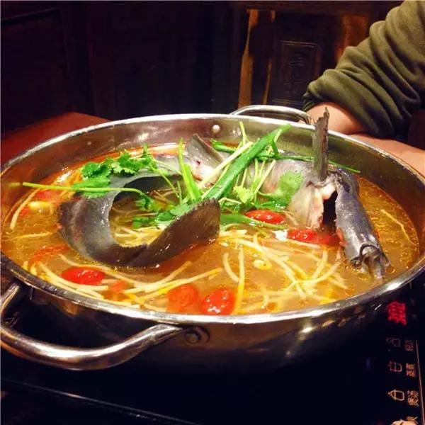在京城吃到各省美食?v美食北京里的那些各辣粉丝美食酸天下图片