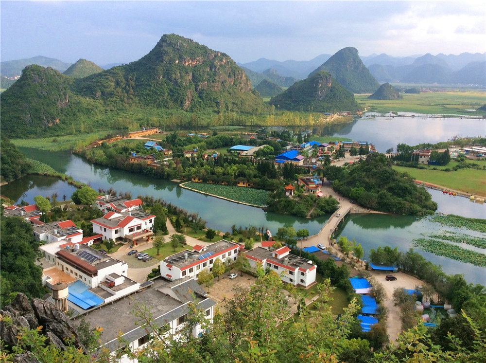 听见大地的声音:云南,抚仙湖,元阳,普者黑,东川红土地