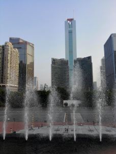 东站广场水景瀑布