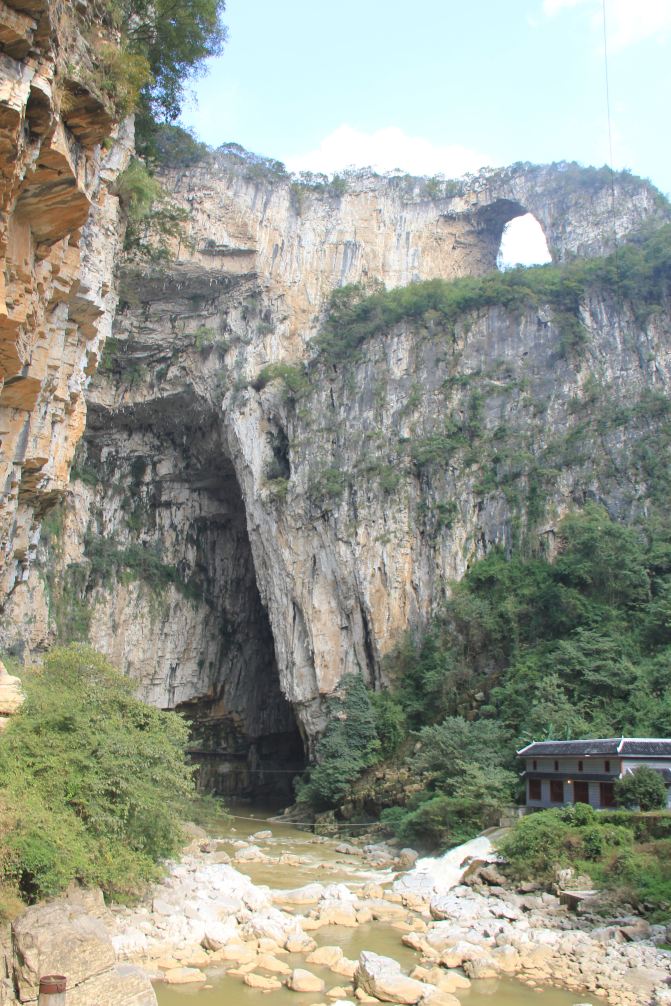 27.织金大峡谷--洞上洞