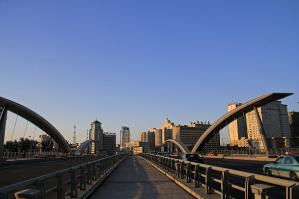 延吉大桥桥上