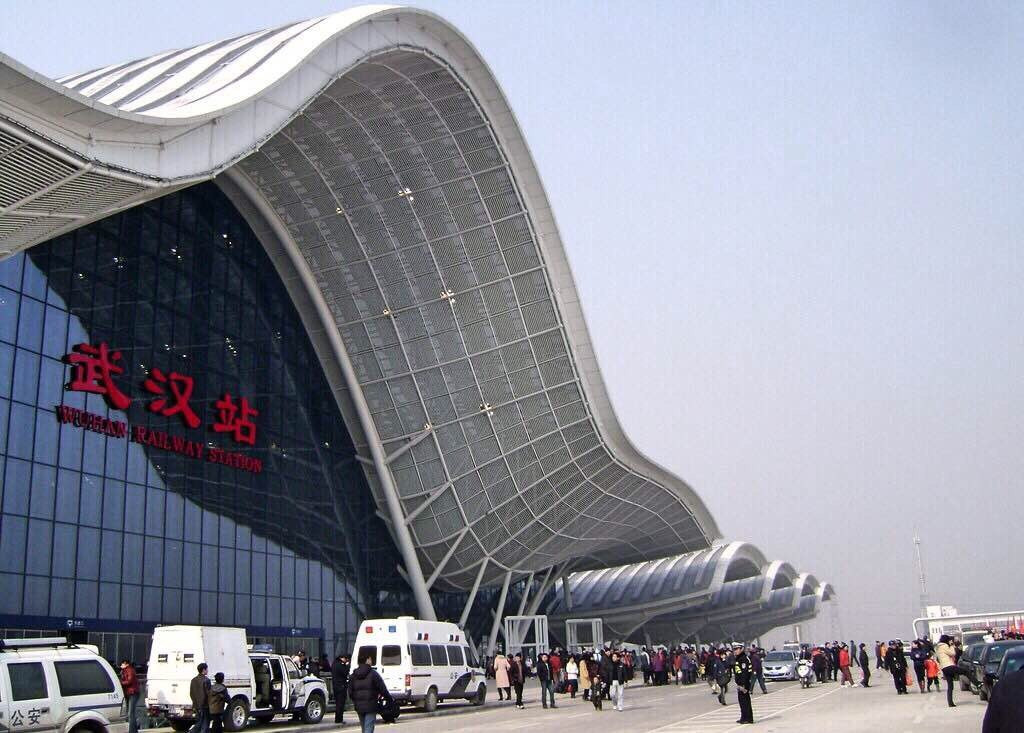 8点的高铁,11点就已经到了武汉天河国际机场!