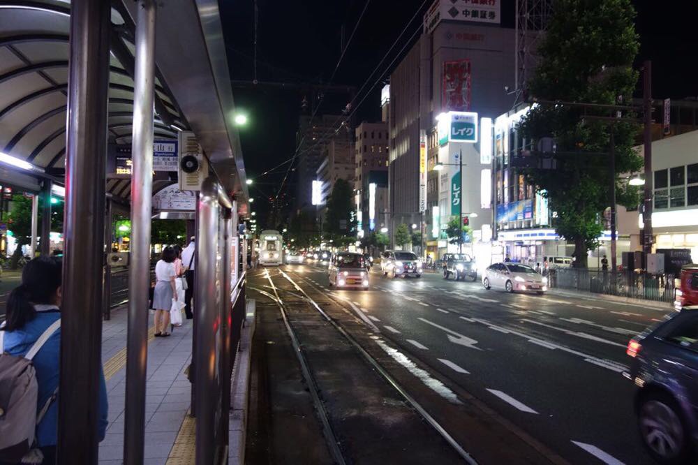 夜晚的大街 冈山市