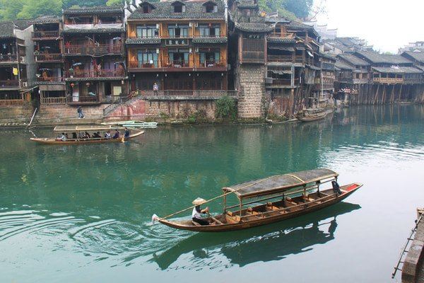 赏一世繁华,享一曲安逸-张家界凤凰古城游记 -