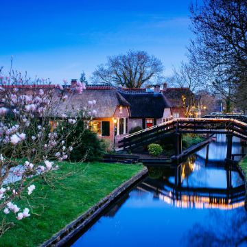 荷兰阿姆斯特丹羊角村+风车村一日游【八人小团、含酒店接送】 荷兰阿姆斯特丹羊角村+风车村一日游【八人小团、含酒店接送】