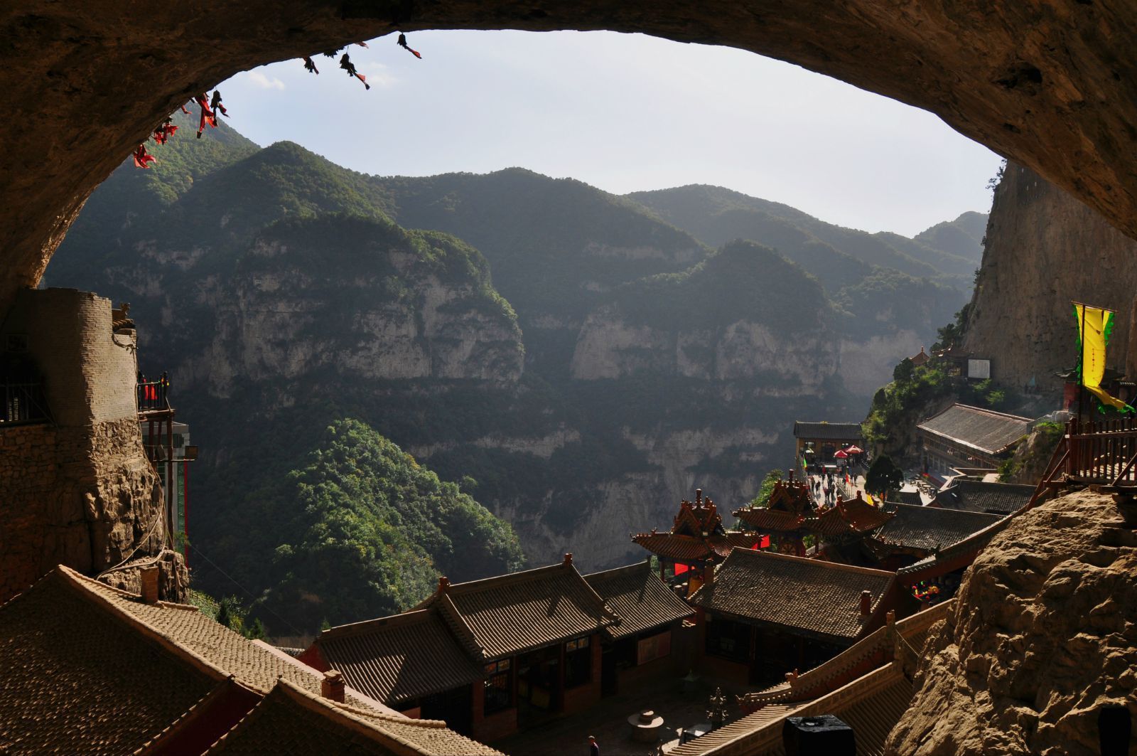 一家三口的旅行—壮美绵山