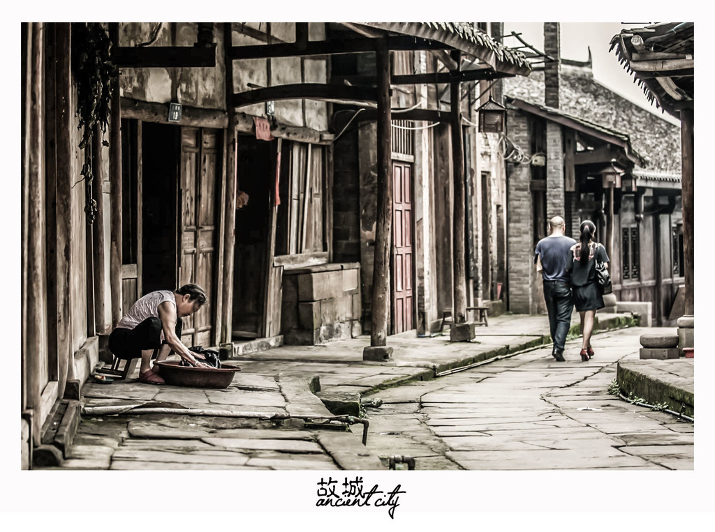 铜罐驿  位于九龙坡区的铜罐驿是一个完全没有开发的古镇,这里的人文