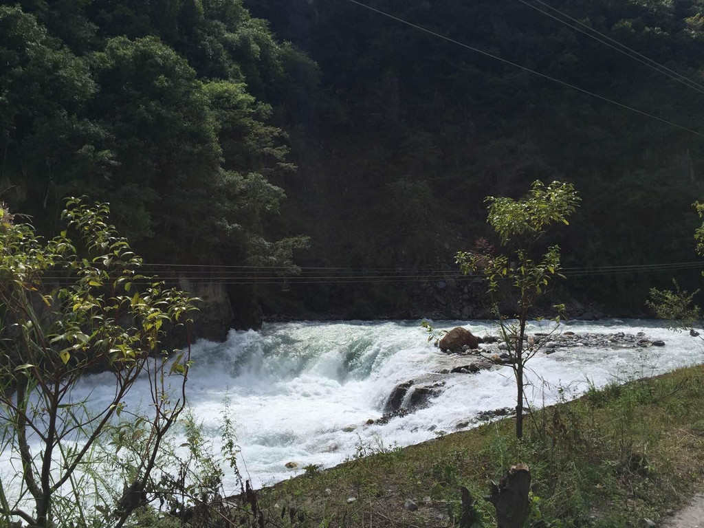 田湾河大发水电站                                 田湾河 草科乡