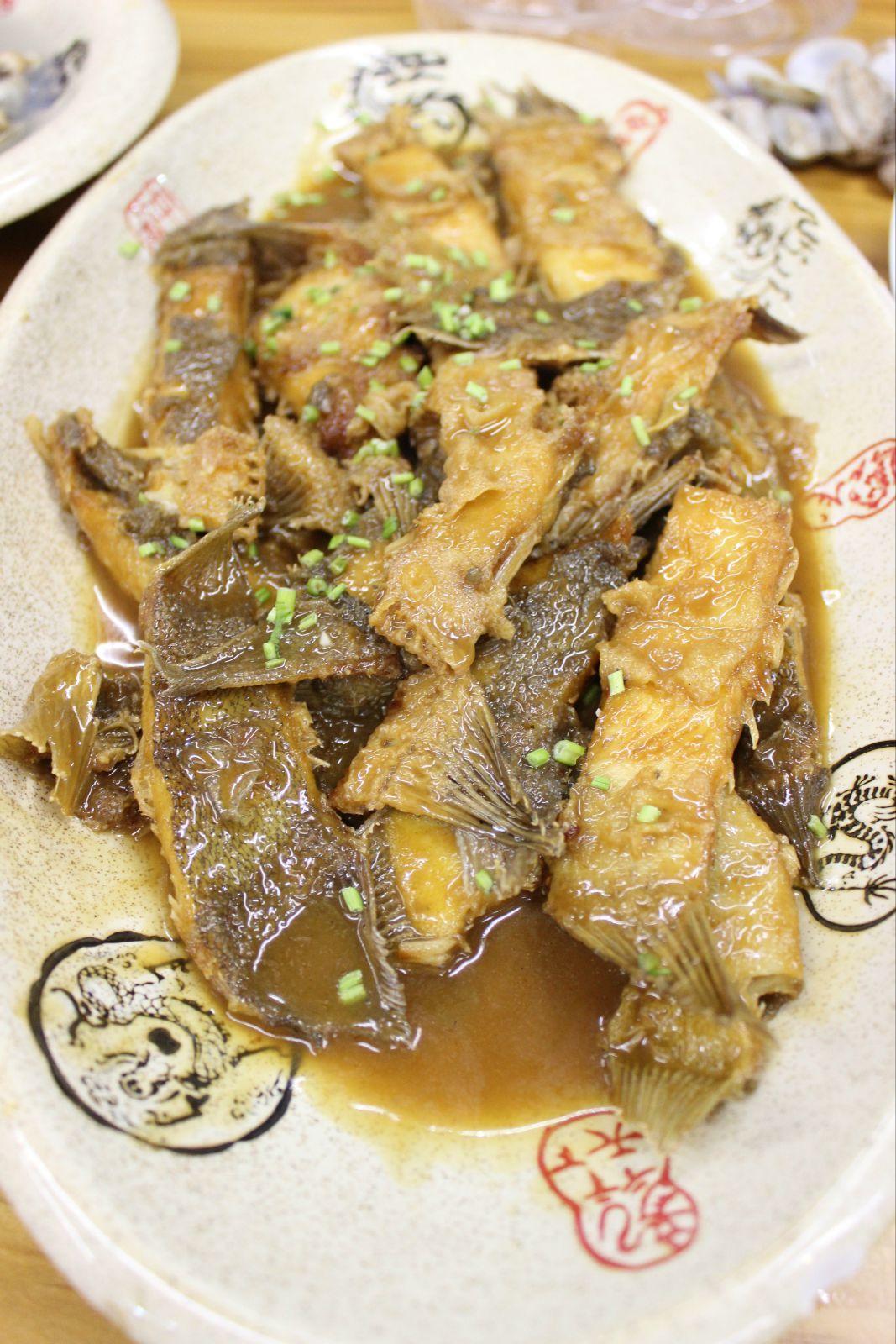 红烧鲽鱼 吃饭