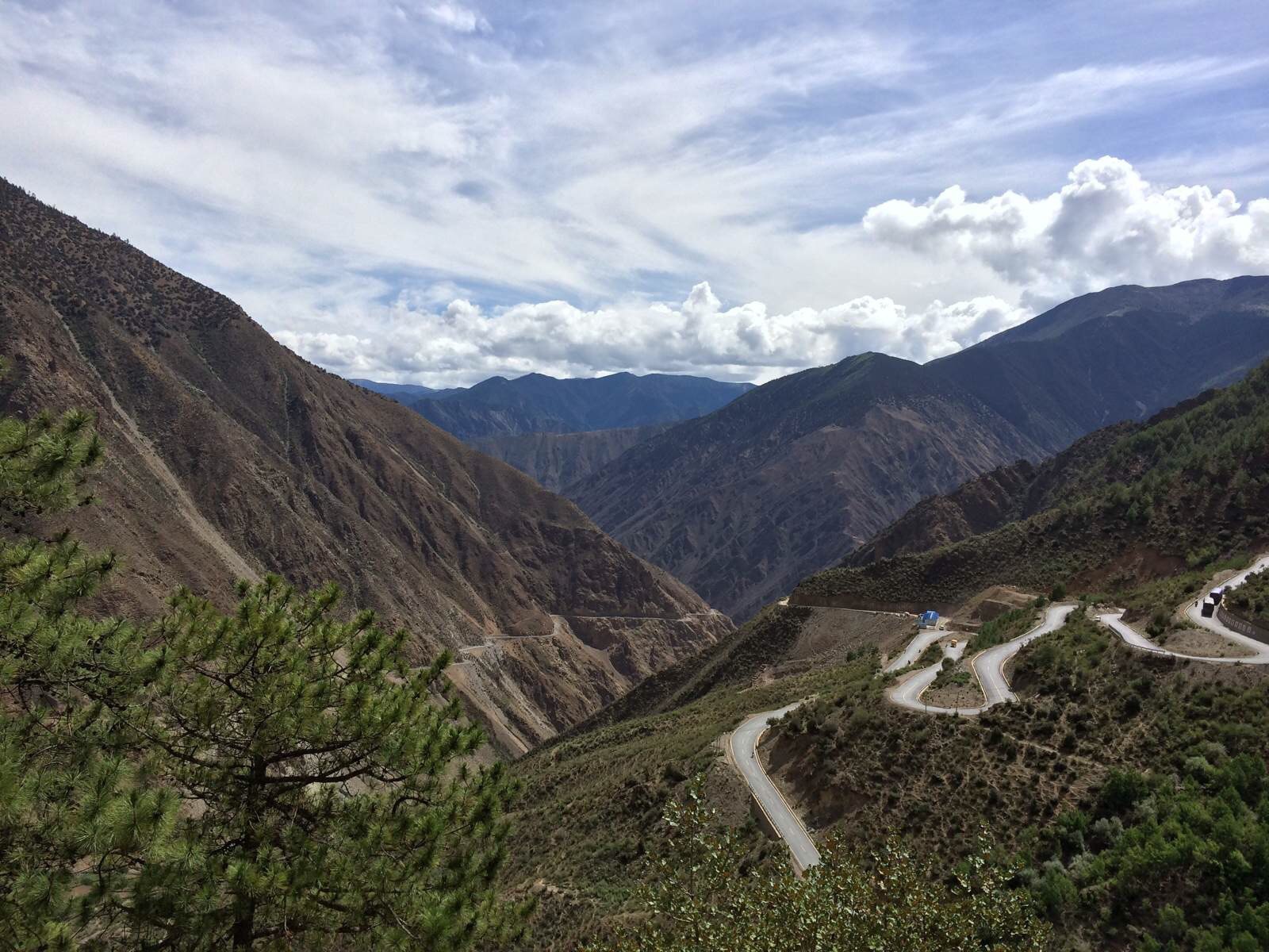 拉乌山