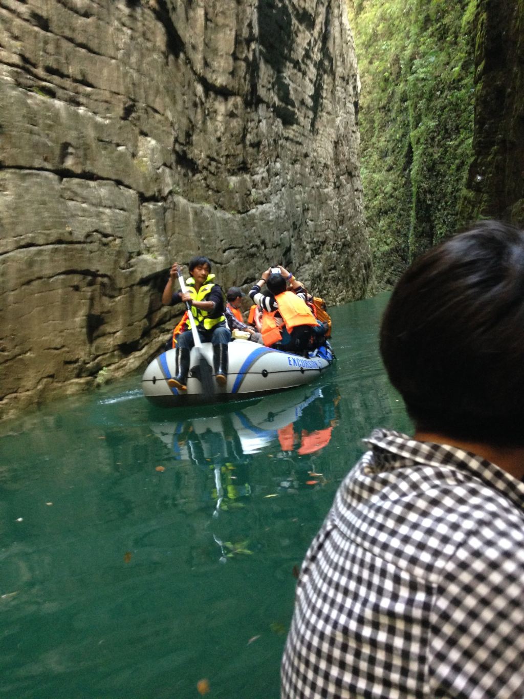 人间仙境——中国之中 醉美鹤峰 之屏山万全洞,躲避峡