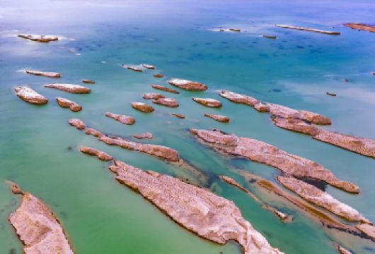 【包车游】察尔汗盐湖+水上雅丹+雅丹地貌【领大额券】