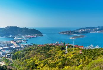 旅顺军港+黄渤海分界线+帆船出海+博物馆一日活动-2-6人小团【适合亲子游及全家出游；在美景之中感受大海的神奇魅力！】