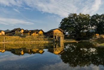 漳州云水谣+和贵楼+怀远楼一日游【含午餐+上门接+一价全含】【厦门岛内各酒店接送服务，方便省心~】