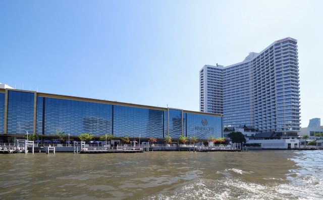 湄南河畔步行区