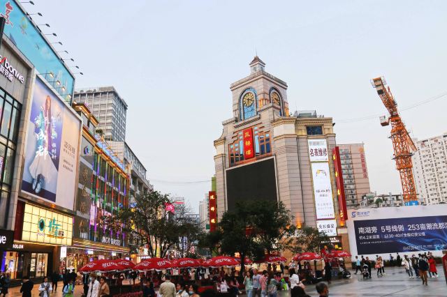 成都中山广场攻略,成都中山广场门票/游玩攻略/地址/图片/门票价格