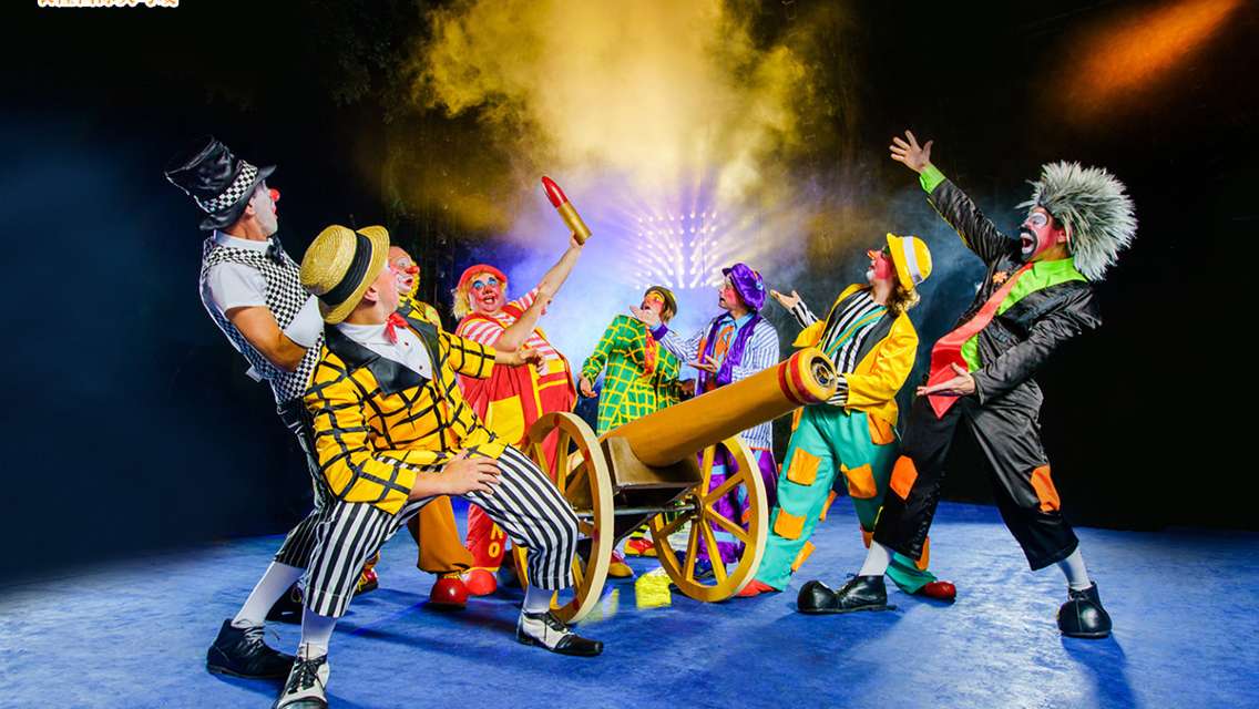 Расписание цирка. Продолжительность представления в цирке. Рингмастер цирк. Билетики в цирк. Цирк шапито в калининграде.