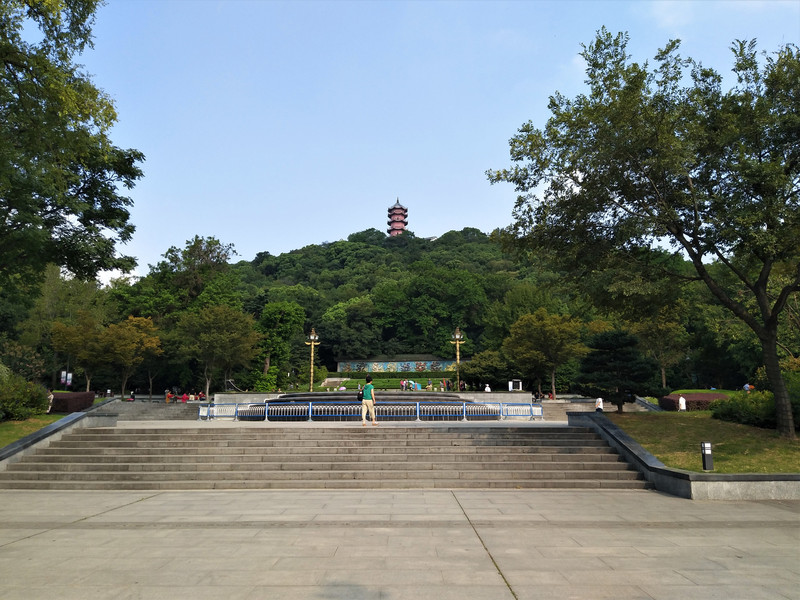 山门镇多少人口_圭峰山永镇山门简笔画(3)
