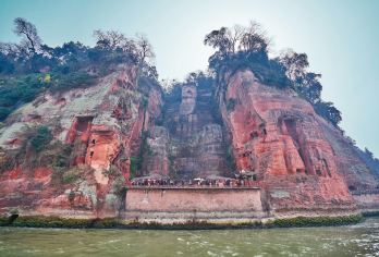 成都都江堰景区+乐山大佛一日游【私家团 一单一团 】【2-8mini小团，不等人，晚出发，三环内免费接】