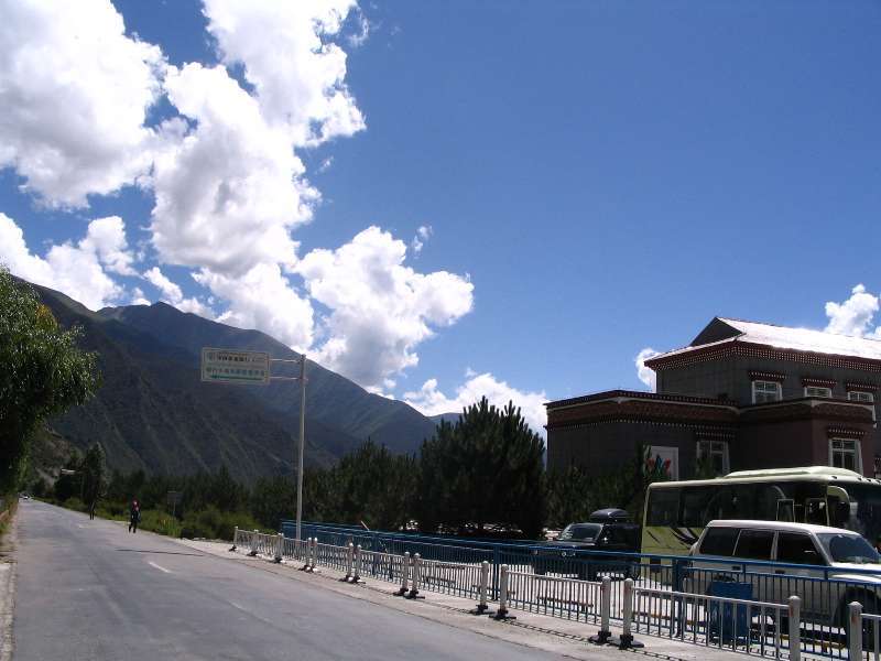 阿沛新村