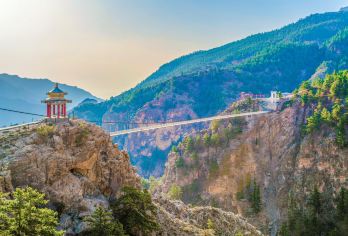 贺兰山国家森林公园一日游【市区至景区直通车，纯玩爬山】【[线路特色]全程纯玩无购物，费用透明】