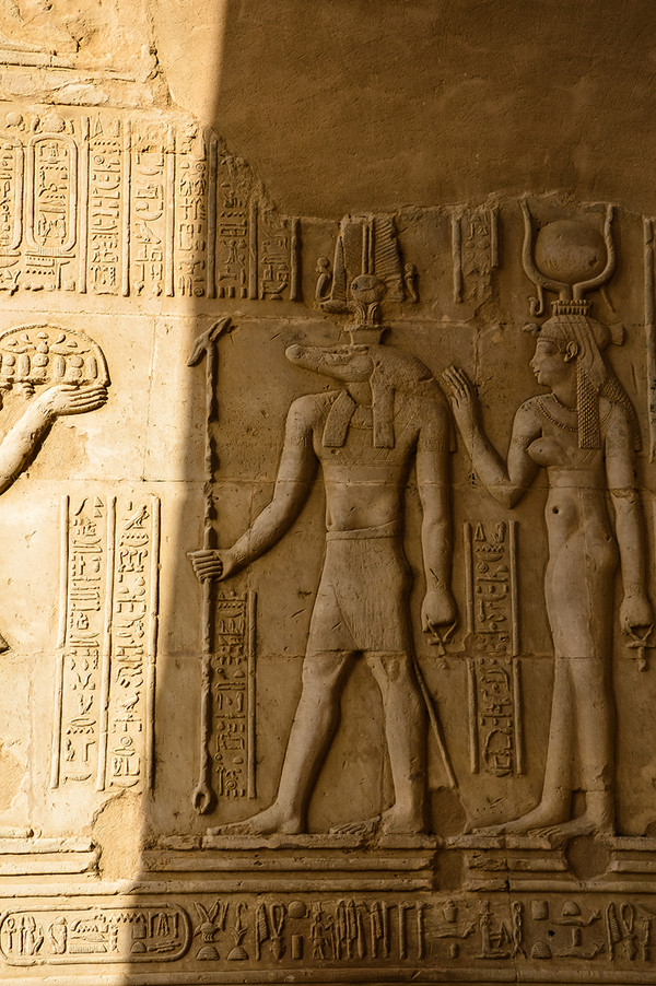 一半是沙漠 一半是海水/揭开埃及神秘的面纱