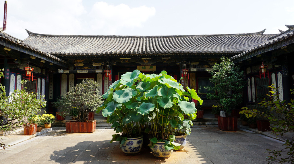 門票:朱家花園門票50元/張(網購43元),憑老年證免票.