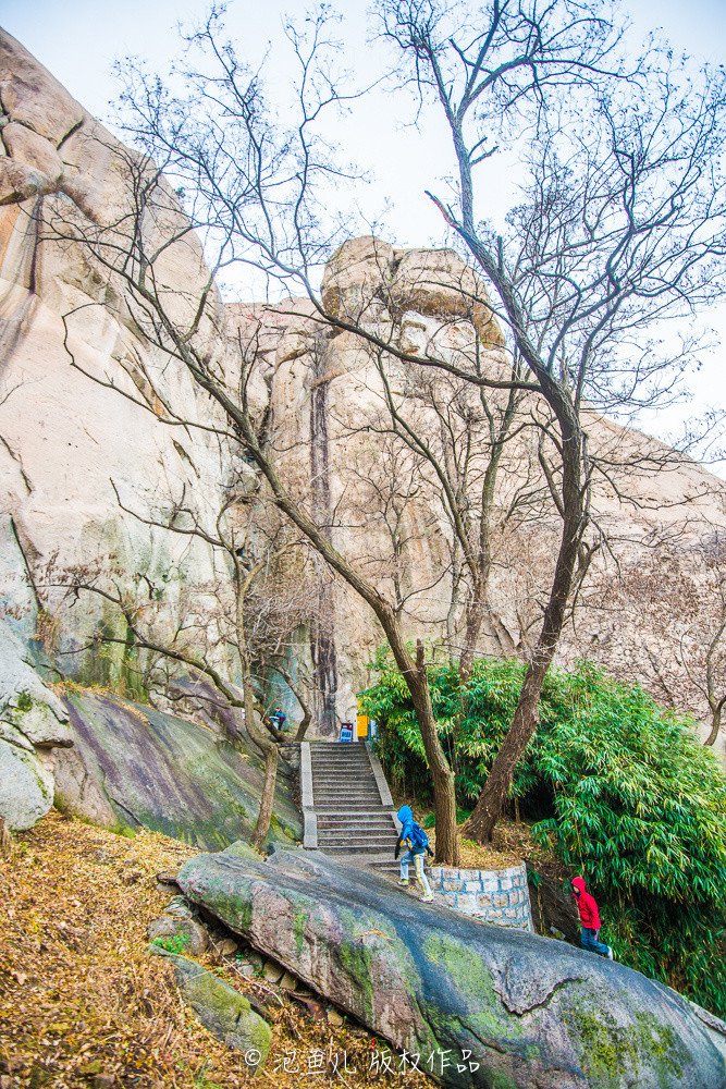 山东 探访崂山太清宫 揭秘崂山道士穿墙术 - 青