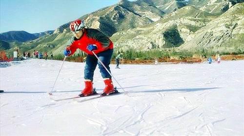 九龙山滑雪场