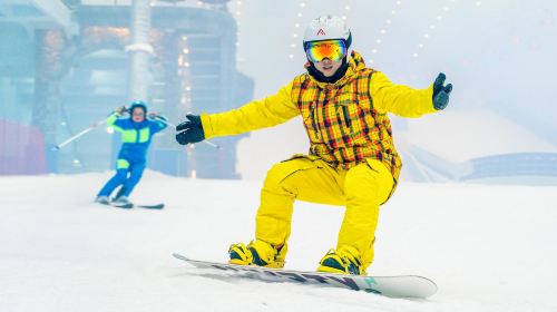 哈尔滨热雪奇迹(融创雪世界)