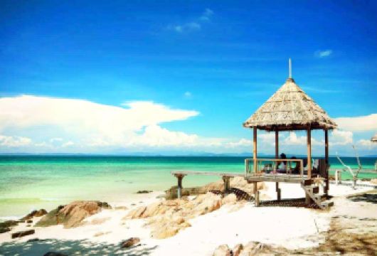 芽庄汉潭岛·1日·1岛·休闲游【含】接送快艇门票泥浆浴午餐【1、[轻松1岛游]不赶路不折腾·成熟海岛·痛快玩耍，海滩休息，浮潜，免去晕船颠簸。充足时间游玩。】