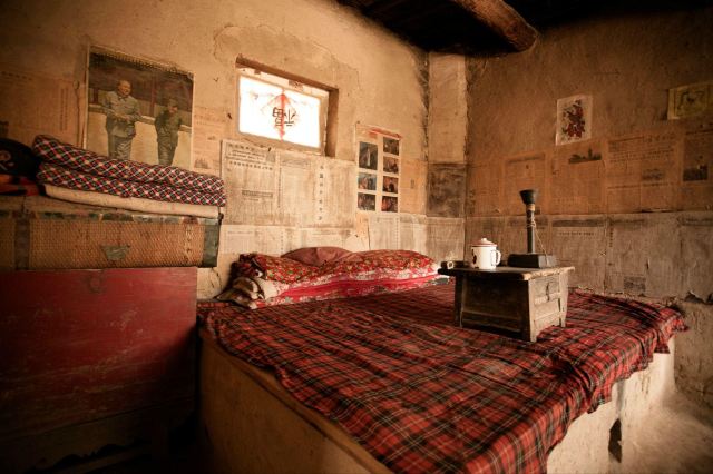 这面签字墙代表了中国当代电影的骄傲 土的掉渣的房子——电影