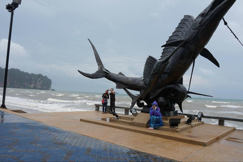 泰国之小城故事vs甲米beach