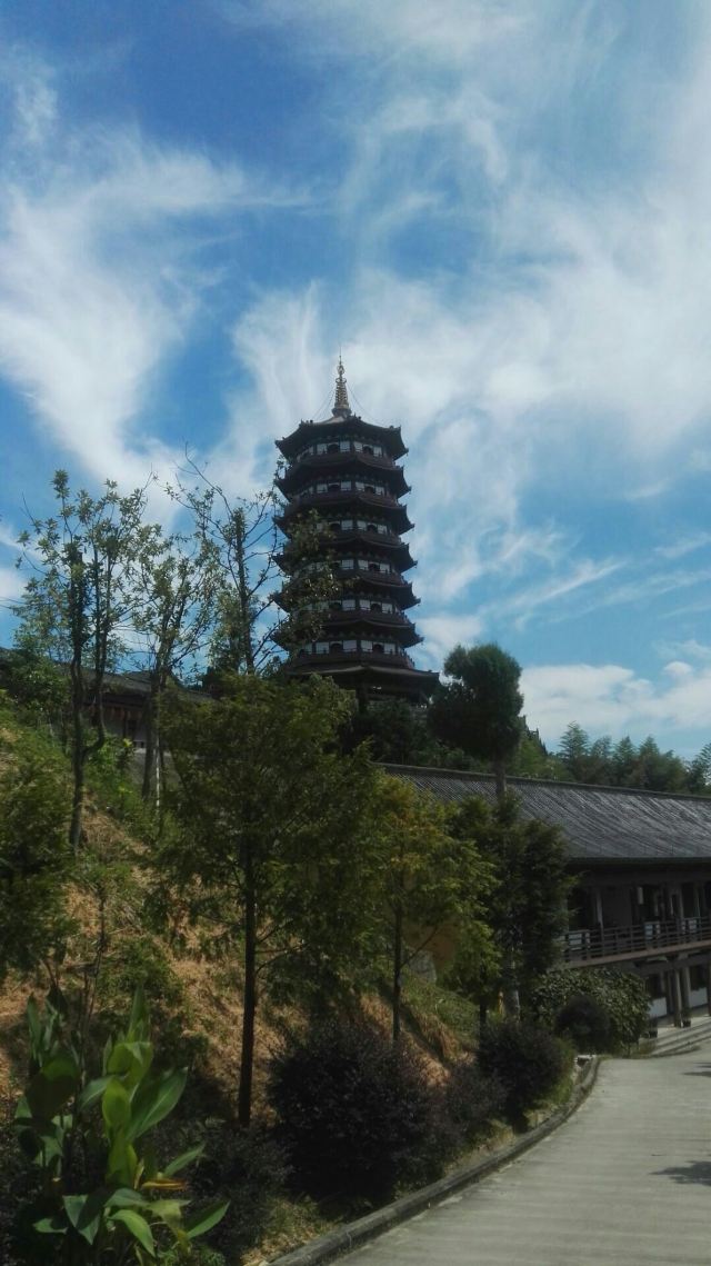 龙泉华严塔攻略,龙泉华严塔门票/游玩攻略/地址/图片/门票价格【携程