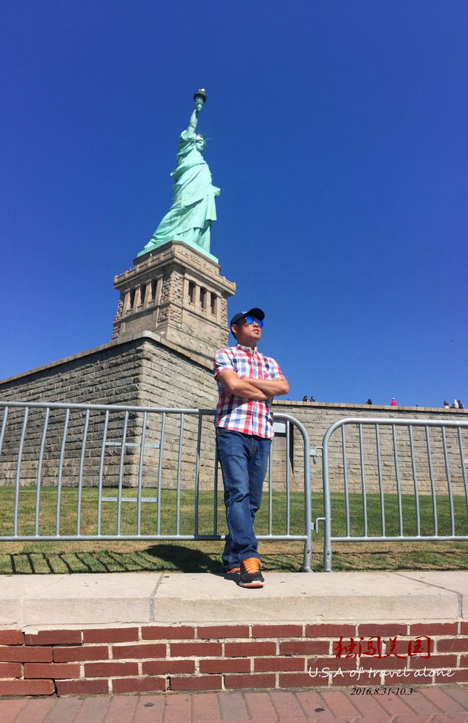 自由女神像简介英文版 100r0a0000004w3cg3A99_C_671_10000_Q90.jpg